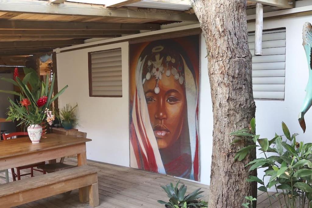 Malendure, Maison En Bord De Mer A L'ombre Du Manguier